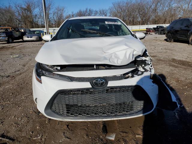 5YFEPMAE9NP277195 - 2022 TOYOTA COROLLA LE თეთრი ფოტო 5