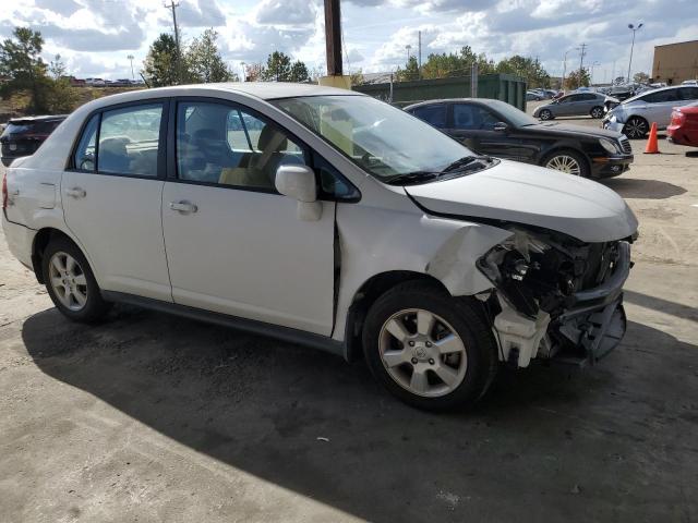 3N1BC1APXAL457486 - 2010 NISSAN VERSA S WHITE photo 4