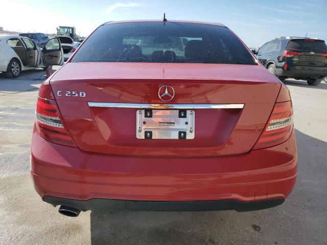 WDDGF4HB3DR252052 - 2013 MERCEDES-BENZ C 250 RED photo 6