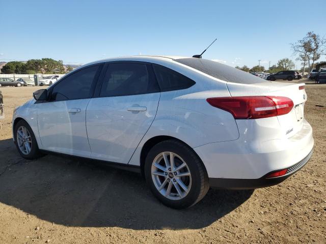 1FADP3F25HL267674 - 2017 FORD FOCUS SE WHITE photo 2