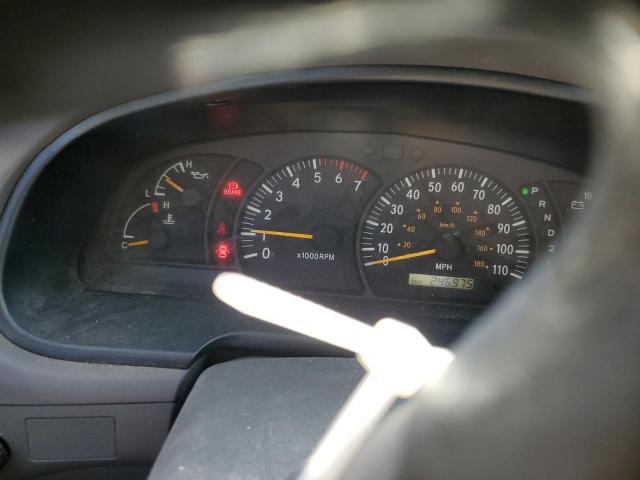 5TBRN34132S249687 - 2002 TOYOTA TUNDRA ACCESS CAB SR5 SILVER photo 9