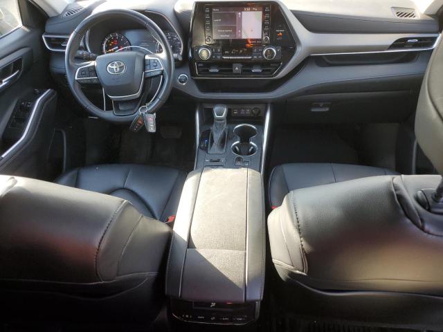 5TDHZRBH6NS581833 - 2022 TOYOTA HIGHLANDER XLE Gümüş foto 8