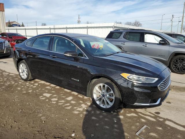 3FA6P0MU2KR155869 - 2019 FORD FUSION SEL BLACK photo 4