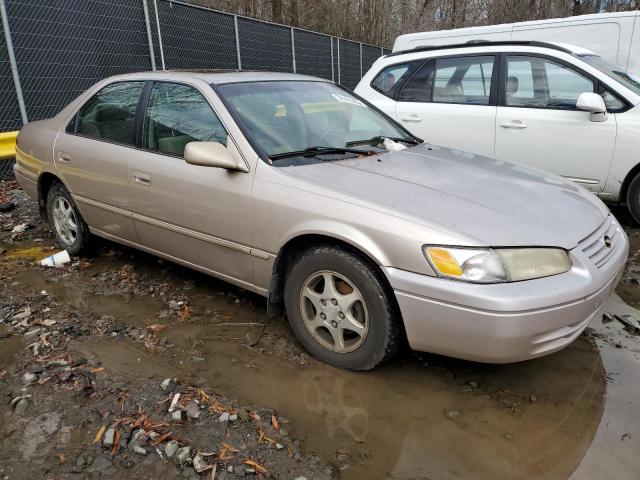 4T1BG22K8WU857789 - 1998 TOYOTA CAMRY CE BEIGE photo 4