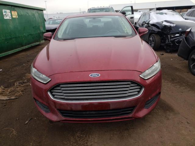 3FA6P0H71GR299134 - 2016 FORD FUSION SE MAROON photo 5