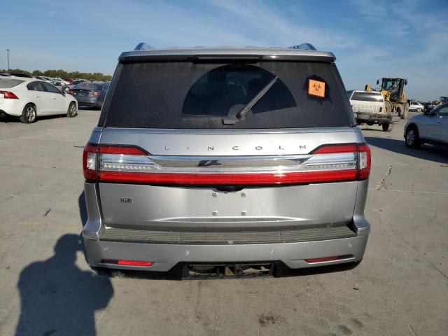 5LMJJ2LT8LEL10853 - 2020 LINCOLN NAVIGATOR RESERVE SILVER photo 6