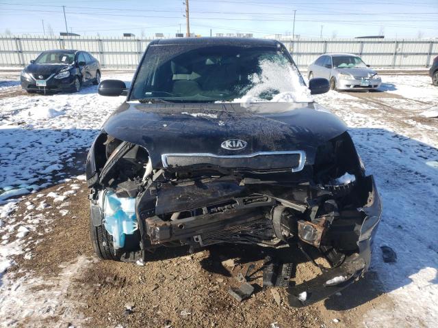 KNDJN2A2XE7074512 - 2014 KIA SOUL BLACK photo 5