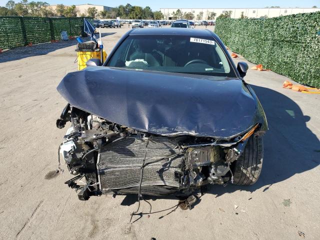 4T1B11HK4JU145520 - 2018 TOYOTA CAMRY L GRAY photo 5