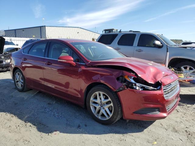 3FA6P0H72GR101760 - 2016 FORD FUSION SE RED photo 4