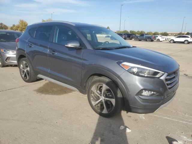 KM8J33AL6JU801138 - 2018 HYUNDAI TUCSON SPORT GRAY photo 4