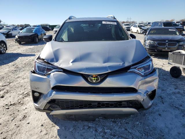 JTMNFREVXJJ184646 - 2018 TOYOTA RAV4 SE SILVER photo 5