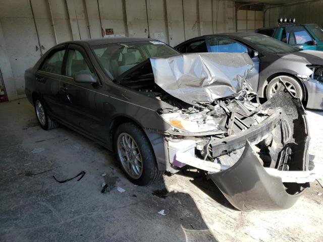 4T1BE32K13U665704 - 2003 TOYOTA CAMRY LE BROWN photo 4