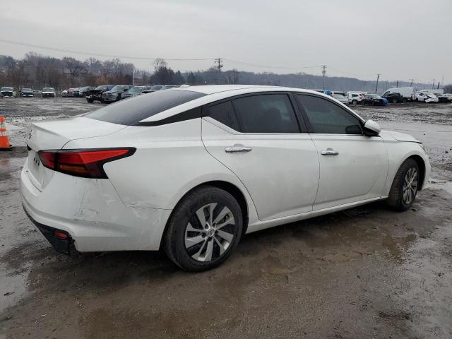 1N4BL4BV1KC128478 - 2019 NISSAN ALTIMA S WHITE photo 3