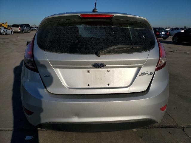 3FADP4EJ1HM144564 - 2017 FORD FIESTA SE SILVER photo 6