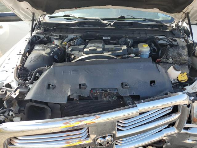 3C6UR5DL0HG772988 - 2017 RAM 2500 SLT WHITE photo 11