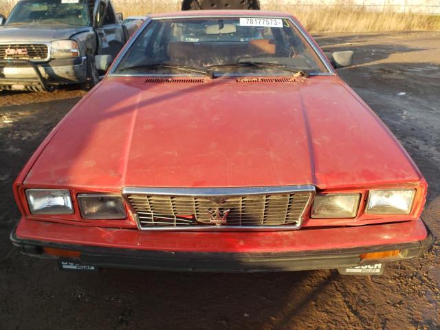 ZAMAL1109FB314416 - 1985 MASERATI BITURBO RED photo 5