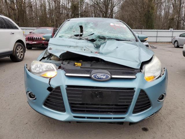 1FAHP3M27CL214715 - 2012 FORD FOCUS SEL BLUE photo 5