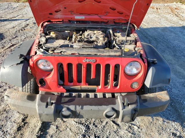 1C4BJWKG1FL548437 - 2015 JEEP WRANGLER U SPORT RED photo 12