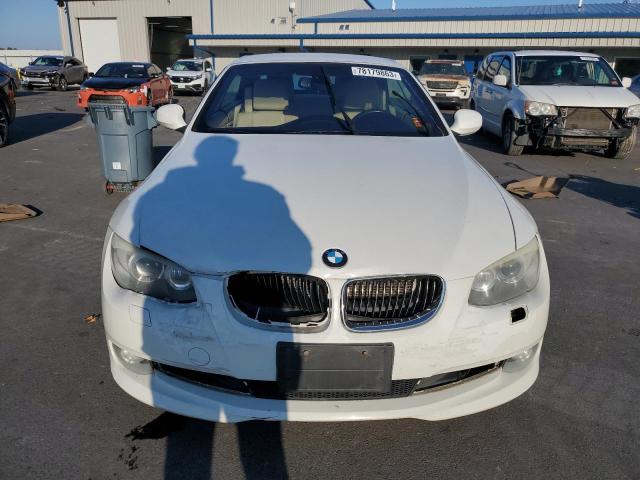 WBADW7C59BE443430 - 2011 BMW 328 I SULEV WHITE photo 5