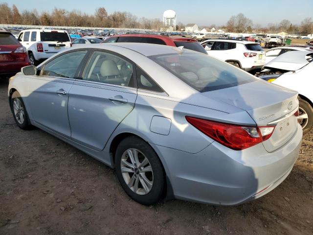 5NPEB4AC8CH439325 - 2012 HYUNDAI SONATA GLS SILVER photo 2