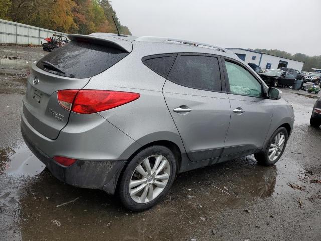 KM8JU3AC0DU595431 - 2013 HYUNDAI TUCSON GLS SILVER photo 3