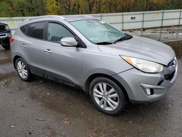 KM8JU3AC0DU595431 - 2013 HYUNDAI TUCSON GLS SILVER photo 4