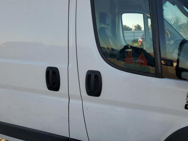 3C6TRVAGXJE120965 - 2018 RAM PROMASTER 1500 STANDARD WHITE photo 11