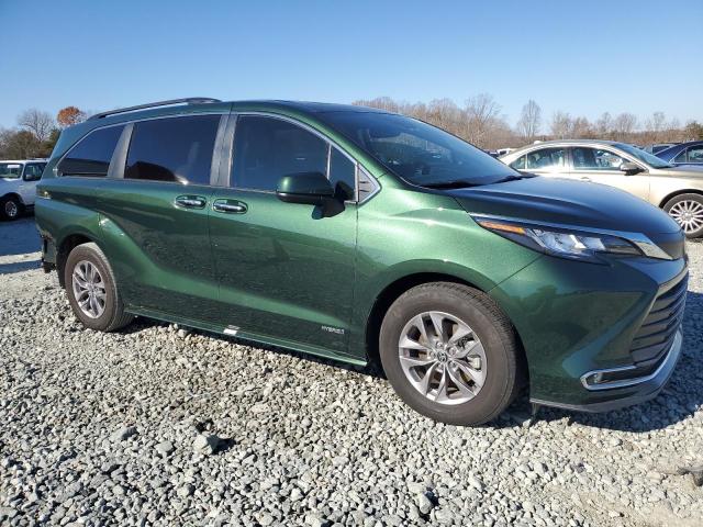 5TDYRKEC0MS019884 - 2021 TOYOTA SIENNA XLE GREEN photo 4