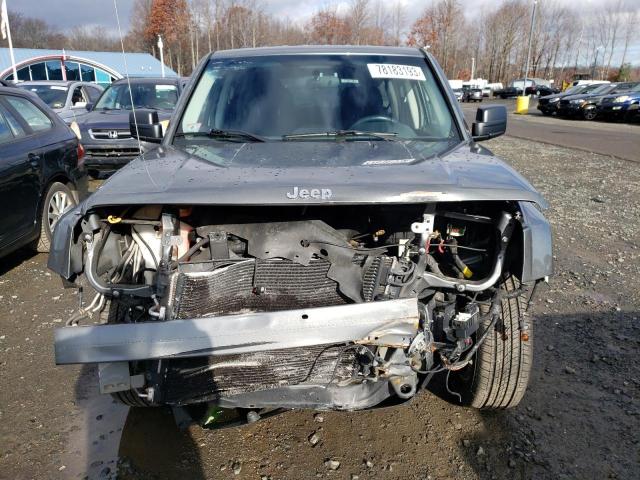 1C4NJRFB6CD564555 - 2012 JEEP PATRIOT LATITUDE GRAY photo 5