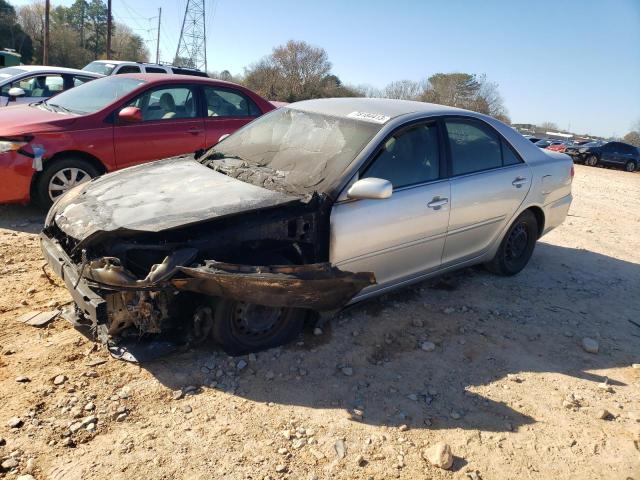 4T1BE32K75U614582 - 2005 TOYOTA CAMRY LE SILVER photo 1