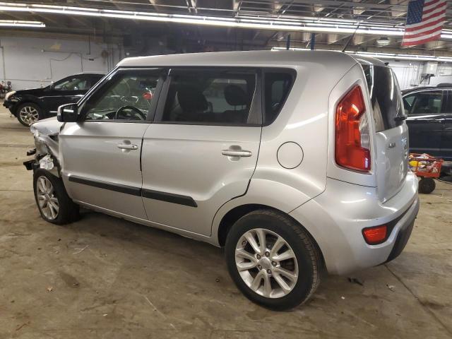 KNDJT2A64D7765865 - 2013 KIA SOUL + SILVER photo 2