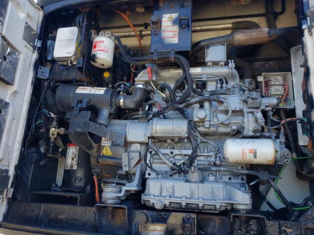 1UYVS2532GM536905 - 2016 UTILITY TRAILER WHITE photo 7