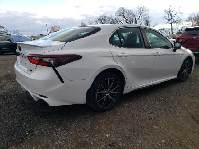 4T1G11AK0PU815976 - 2023 TOYOTA CAMRY SE NIGHT SHADE WHITE photo 3