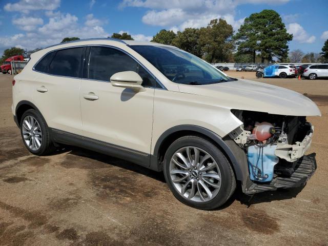 5LMCJ3C9XJUL14568 - 2018 LINCOLN MKC RESERVE კრემისფერი ფოტო 4
