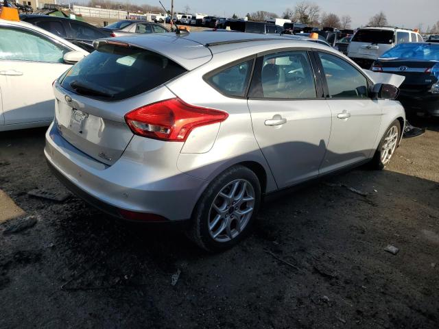 1FADP3K29FL280592 - 2015 FORD FOCUS SE SILVER photo 3