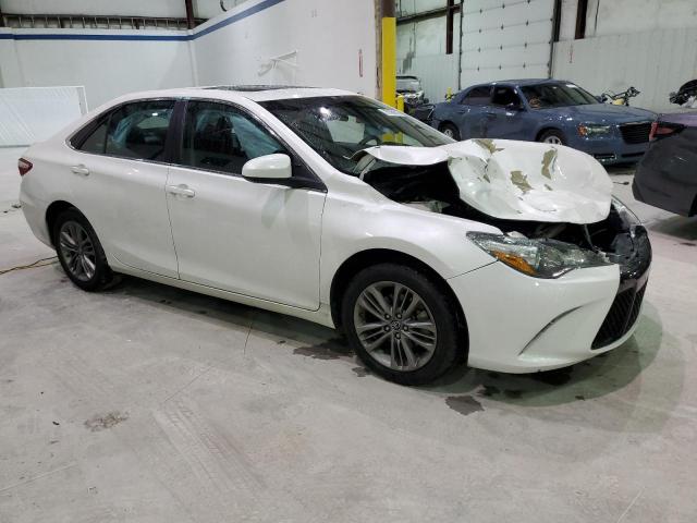 4T1BF1FK9HU267708 - 2017 TOYOTA CAMRY LE WHITE photo 4