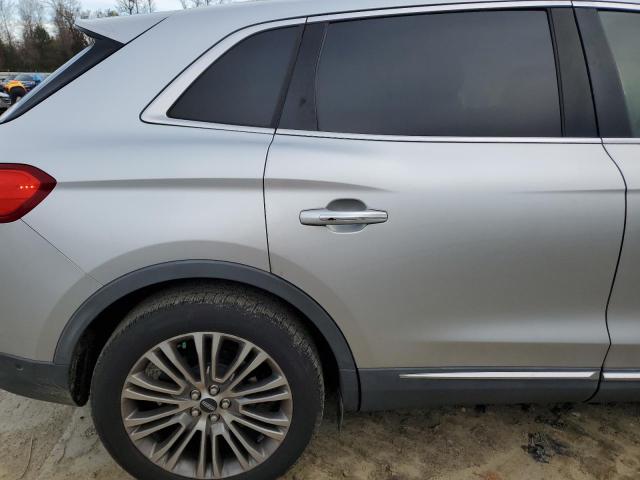 2LMTJ6LRXGBL27585 - 2016 LINCOLN MKX RESERVE 银色 照片 11