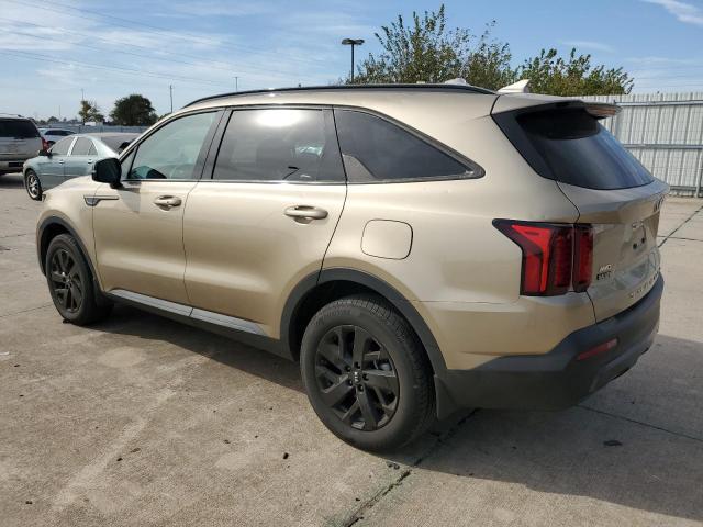 5XYRLDLC4MG066157 - 2021 KIA SORENTO S GOLD photo 2