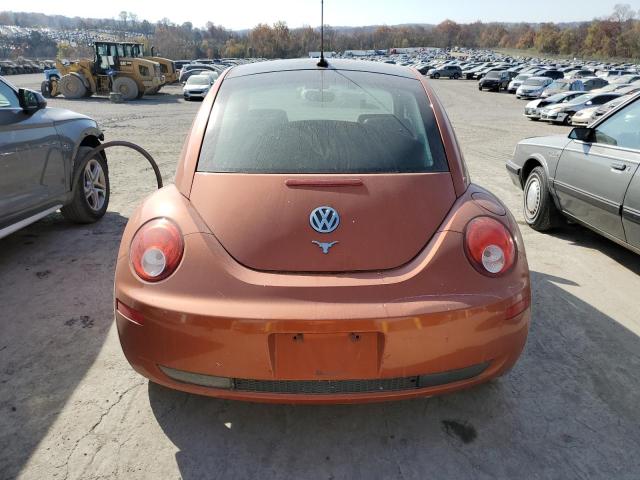 3VWRG3AGXAM019277 - 2010 VOLKSWAGEN NEW BEETLE ORANGE photo 6