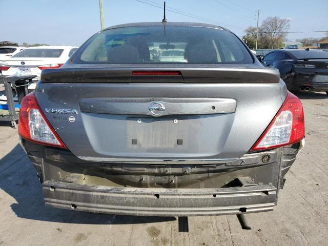 3N1CN7AP1JL837852 - 2018 NISSAN VERSA S GRAY photo 6