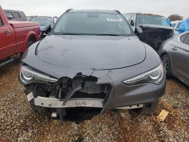 ZASFAKPN5J7B87398 - 2018 ALFA ROMEO STELVIO SPORT Grau Foto 5