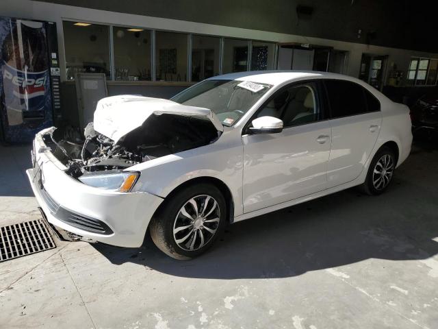 2013 VOLKSWAGEN JETTA SE, 