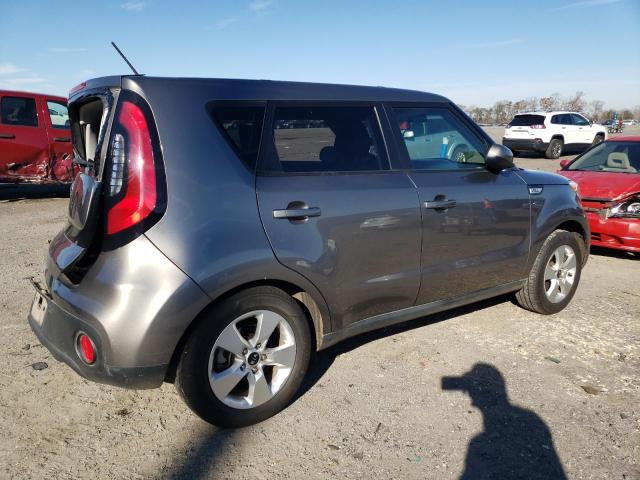 KNDJN2A26J7570868 - 2018 KIA SOUL GRAY photo 3