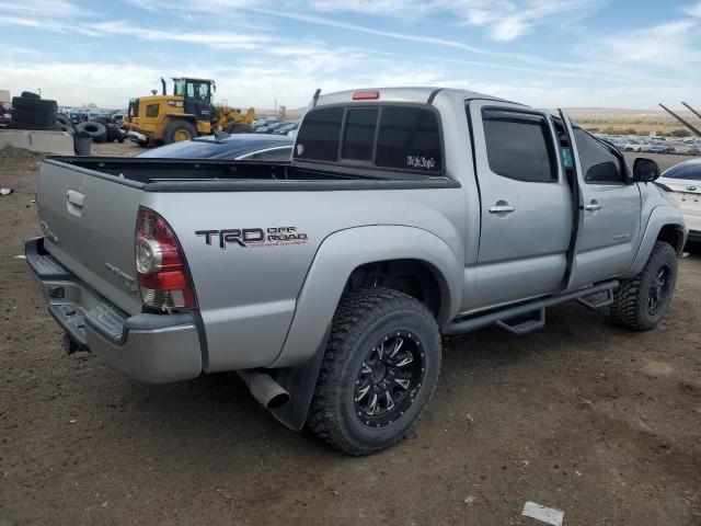 3TMJU4GN3DM153038 - 2013 TOYOTA TACOMA DOUBLE CAB PRERUNNER SILVER photo 3
