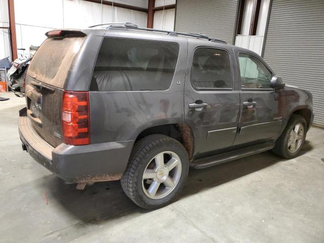 1GNSKBE02BR182863 - 2011 CHEVROLET TAHOE K1500 LT GRAY photo 3