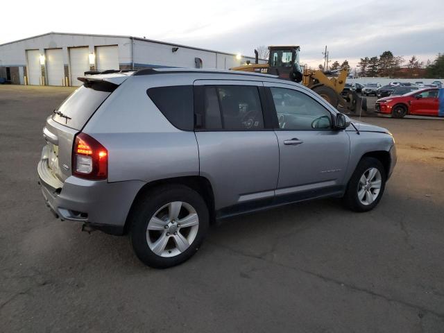 1C4NJDEB2GD541722 - 2016 JEEP COMPASS LATITUDE GRAY photo 3