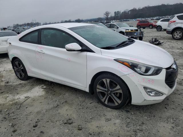 KMHDH6AH8EU029467 - 2014 HYUNDAI ELANTRA CO GS WHITE photo 4