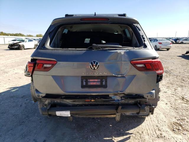 3VV1B7AX2NM131259 - 2022 VOLKSWAGEN TIGUAN S GRAY photo 6