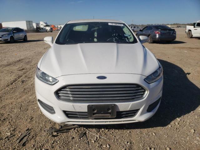 3FA6P0H74GR380340 - 2016 FORD FUSION SE WHITE photo 5