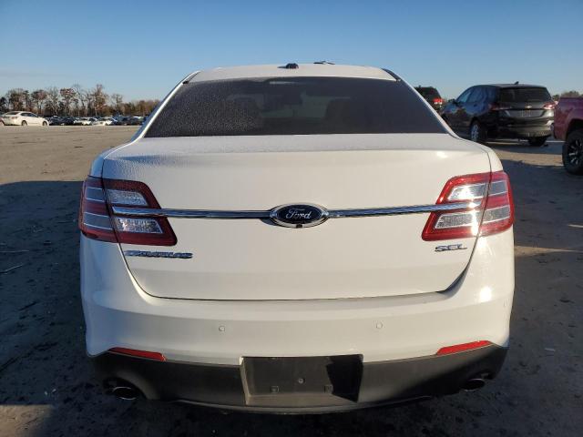 1FAHP2E8XFG141141 - 2015 FORD TAURUS SEL WHITE photo 6